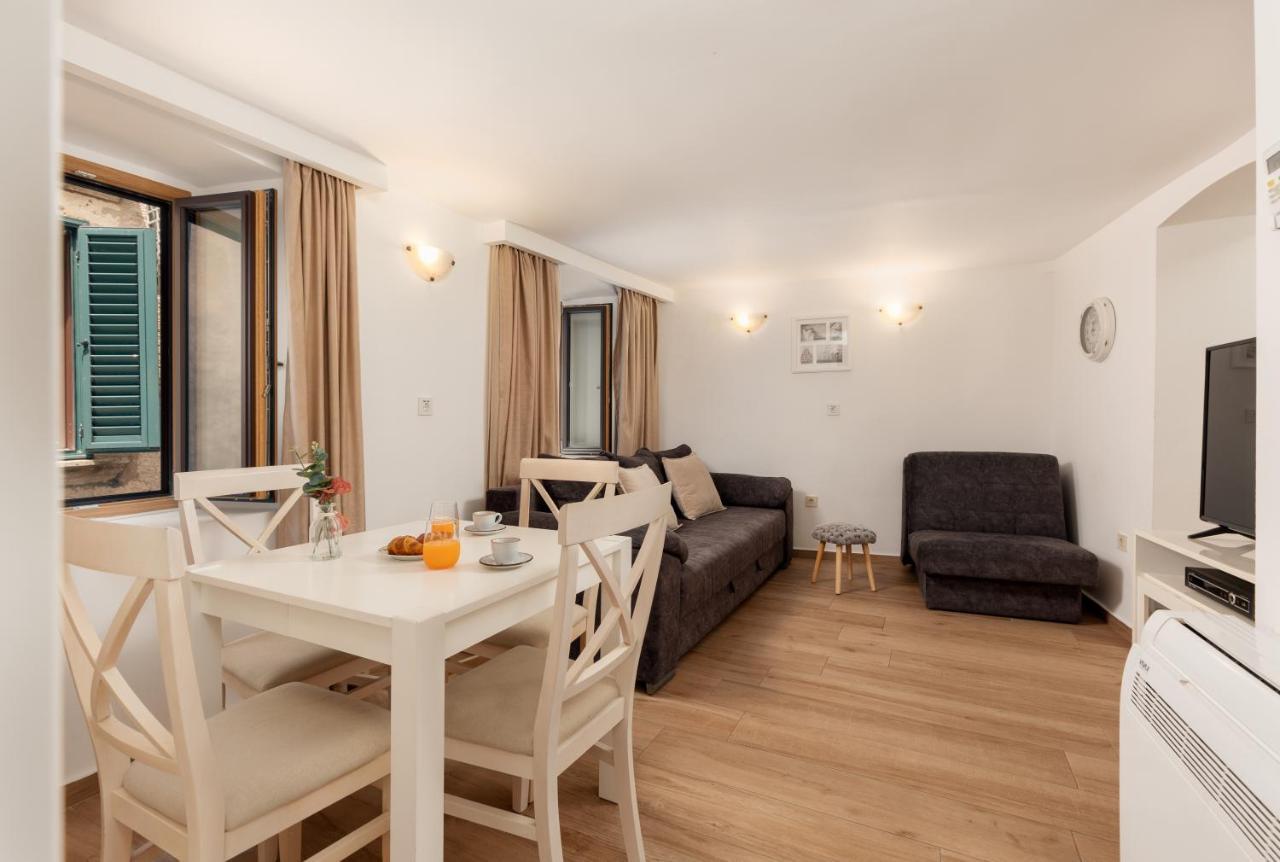 Apartment Amigo Old Town Kotor Exteriér fotografie